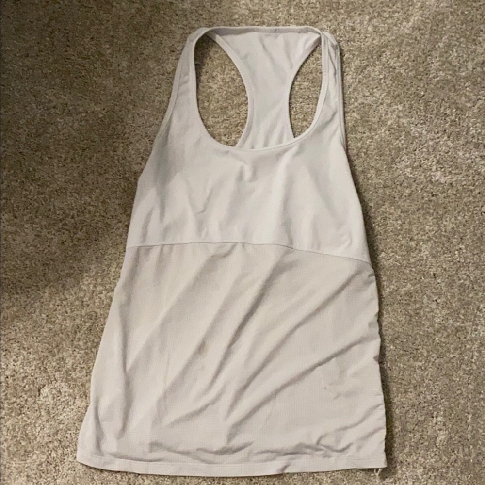 Fabletics top